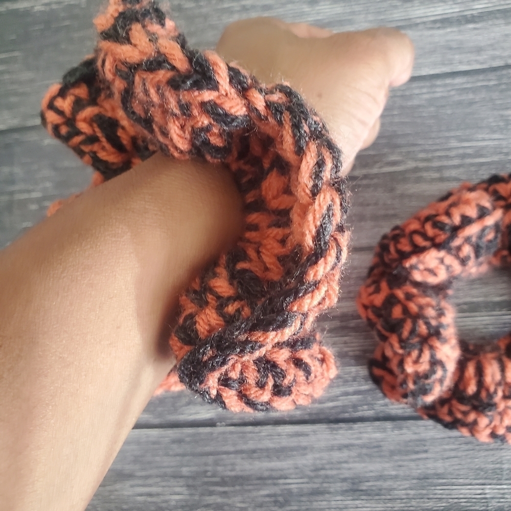 2 for 1 Scrunchies